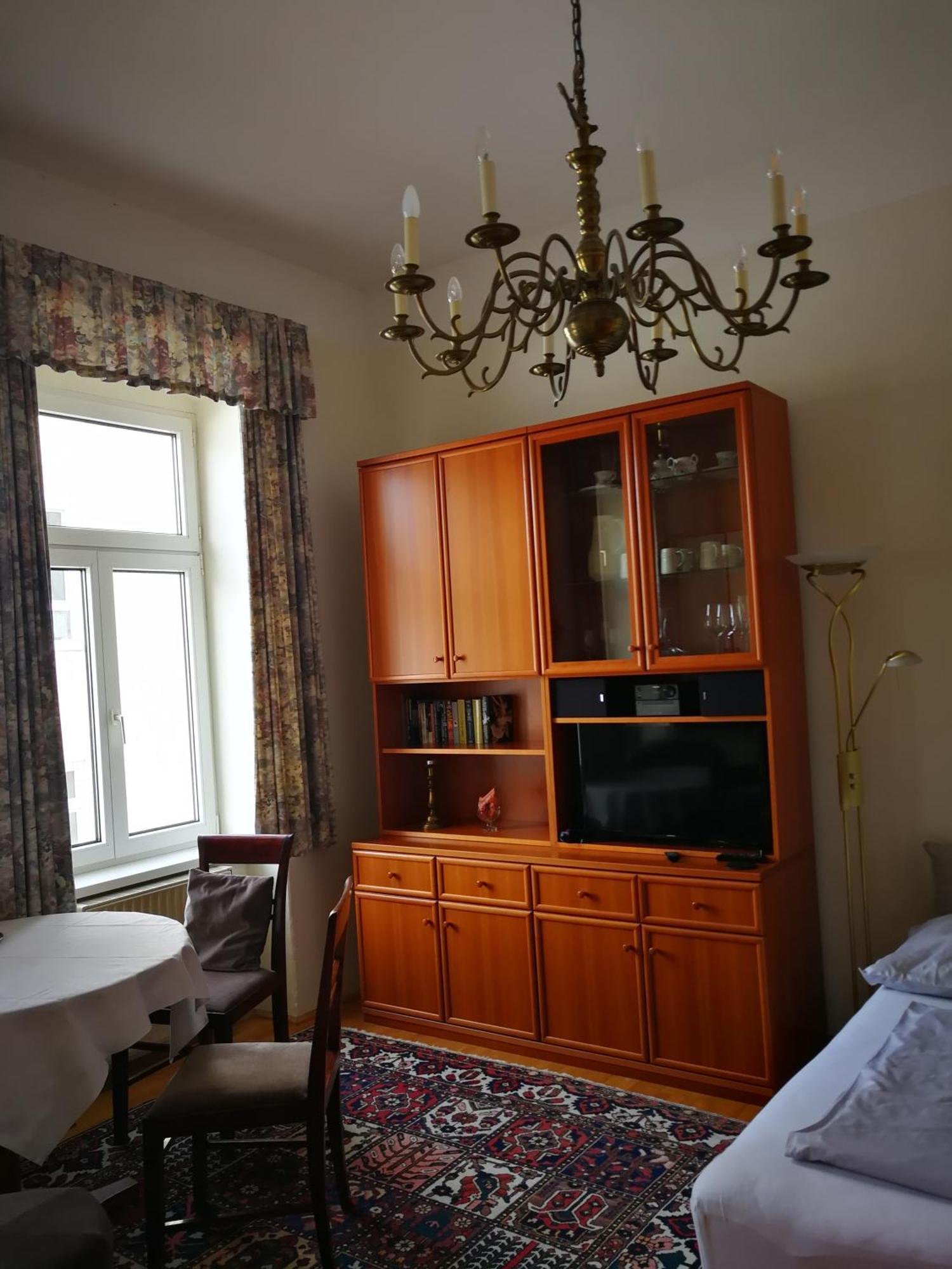 Garconniere Im Ehemaligen Hotel Austria Gmunden Bagian luar foto