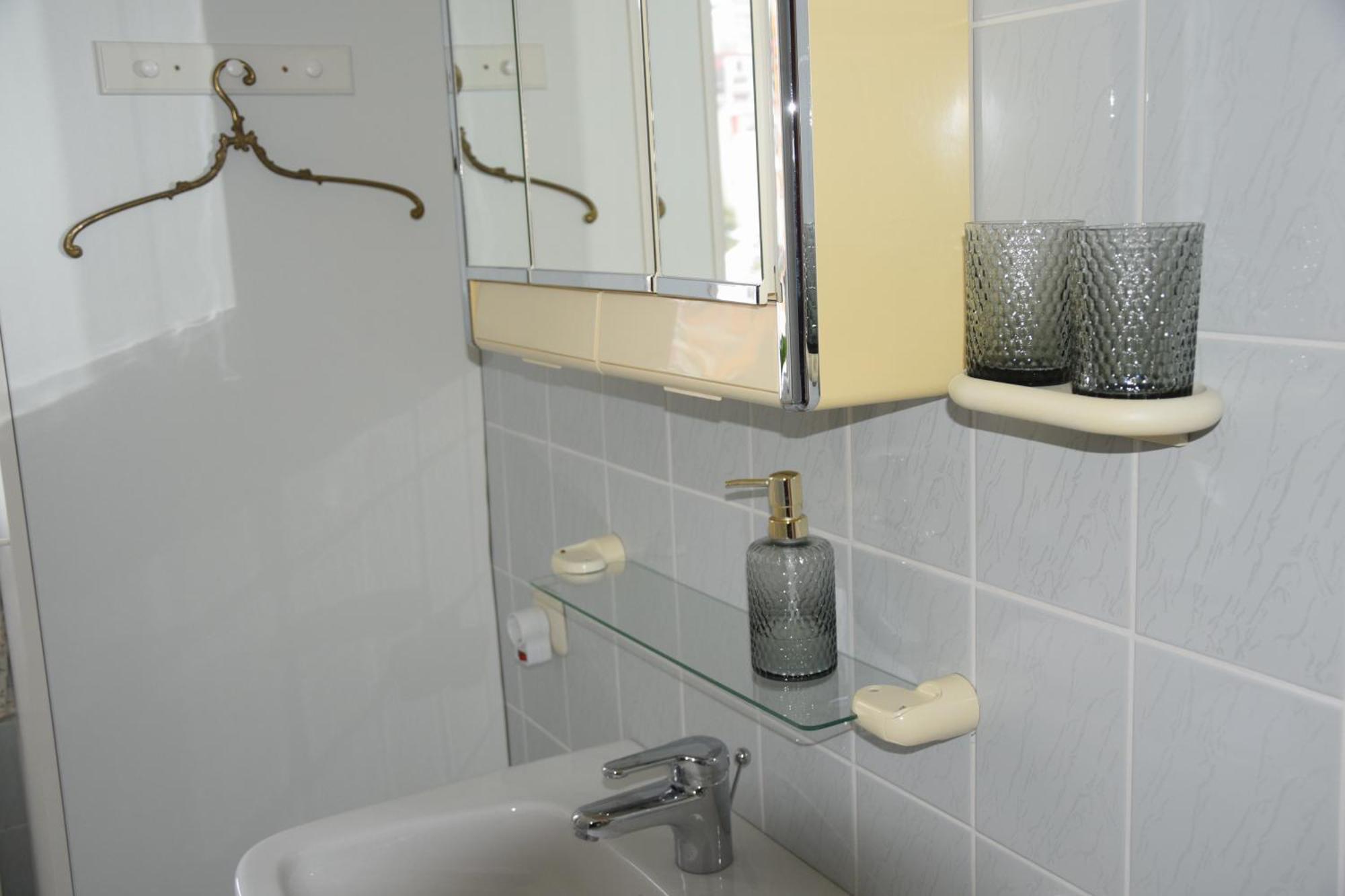 Garconniere Im Ehemaligen Hotel Austria Gmunden Bagian luar foto