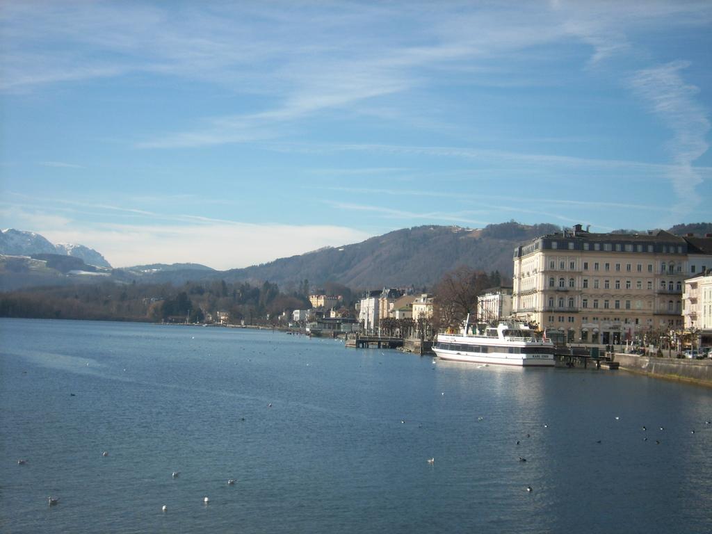 Garconniere Im Ehemaligen Hotel Austria Gmunden Bagian luar foto